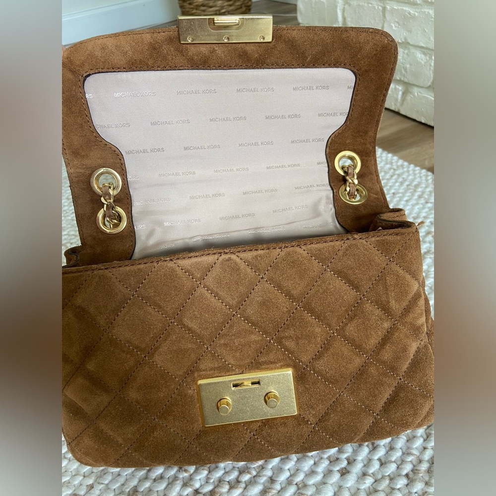 Authentic Michael Kors Suede Quilted Chain Bag - Picture 3 of 9